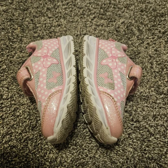 Minnie Mouse Toddler Sneakers - Picture 4 of 5